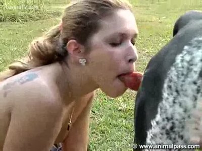 отсосала кобелю